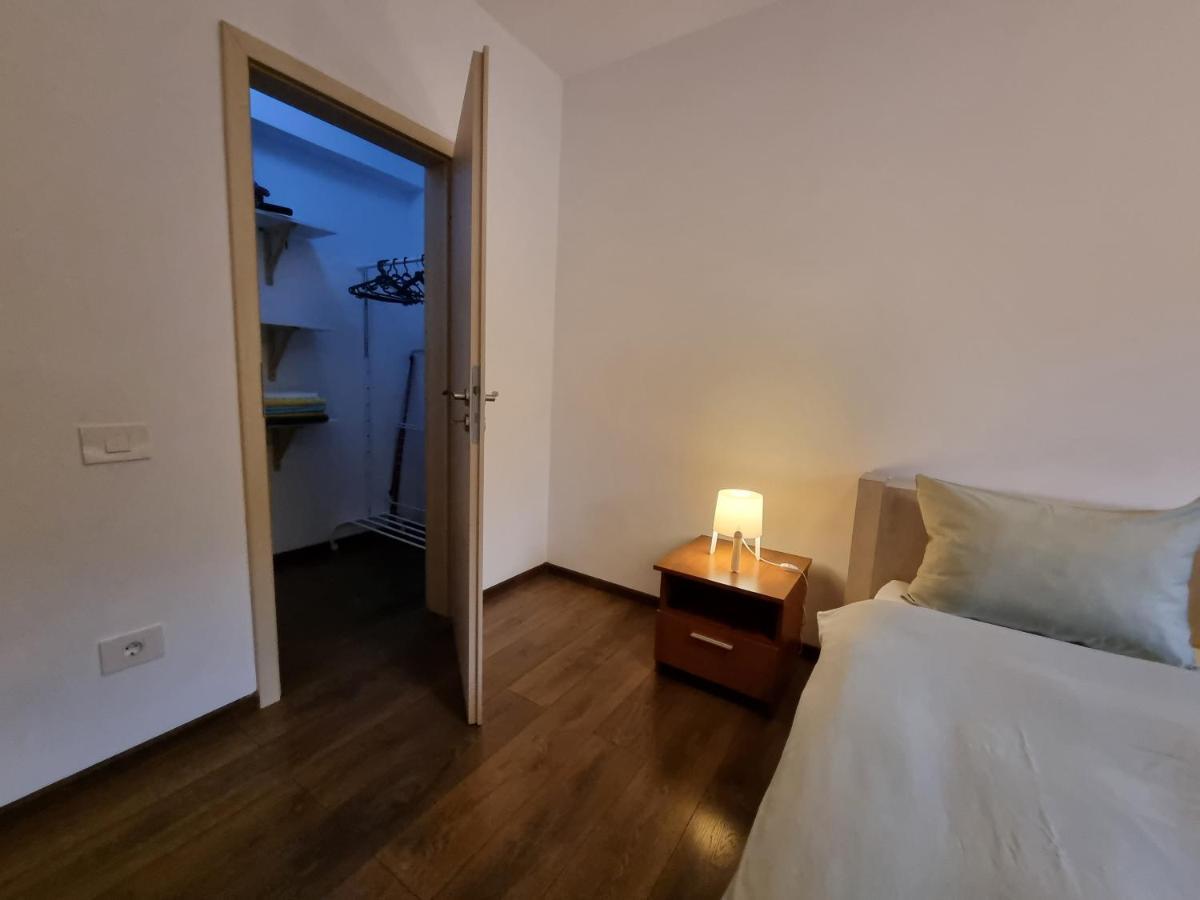 Avram Iancu Private Apartment With Ac 브라쇼브 외부 사진